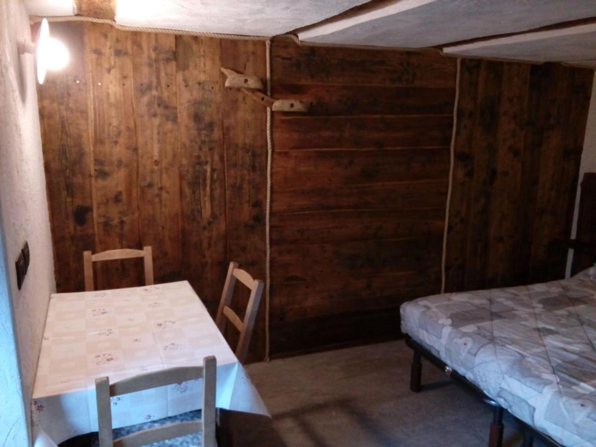 Agri-B&B Lou Col Canosio Luaran gambar